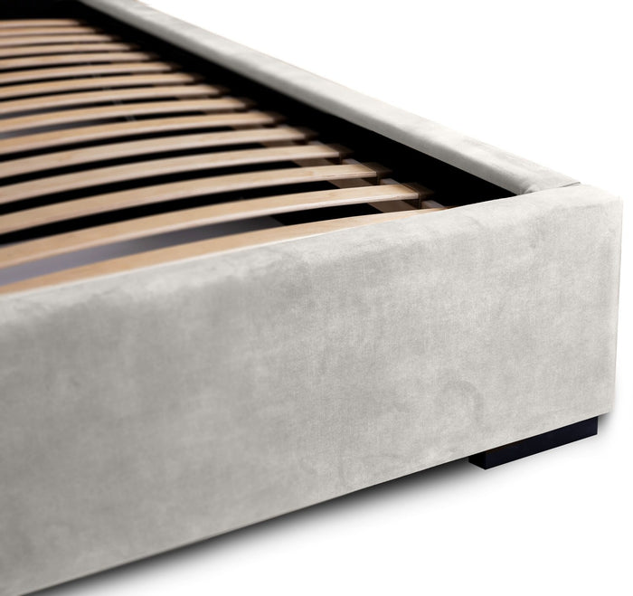 Trae Mobler Porto 180 x 200 cm Gestoffeerd Bed Pearl