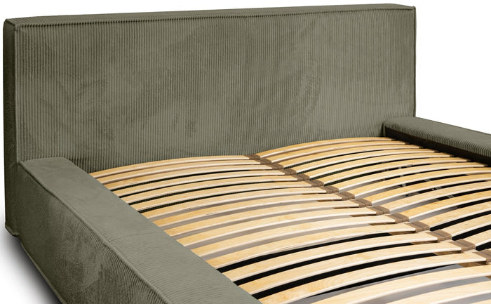 Trae Mobler Harmon 180x200 cm Gestoffeerd Bed Olijfgroen