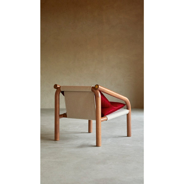 Tikamoon - Fauteuil van massief eikenhout en rood fluweel