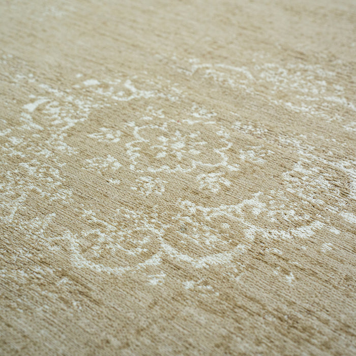 Louis de Poortere Medallion Fading World Vloerkleed 240 x 340 cm - Milk Curry