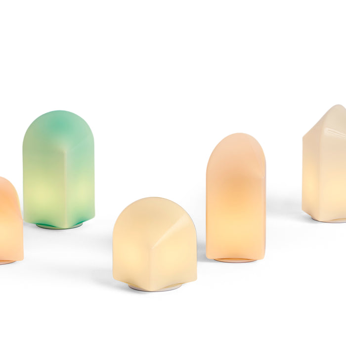 HAY Parade Draagbare Tafellamp H 16 cm - Shell White