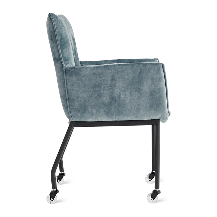 328318-x02-202502231231-C.jpg (9940541)