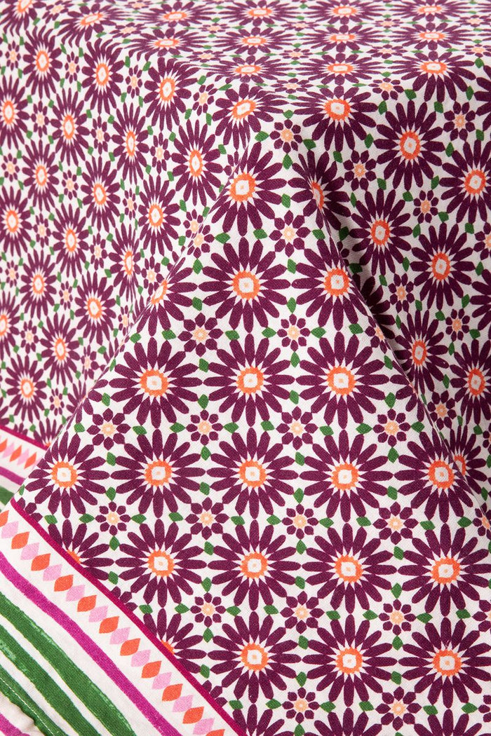 Sissy-Boy Donkerpaars tafelkleed met bloemenprint (140x220 cm)