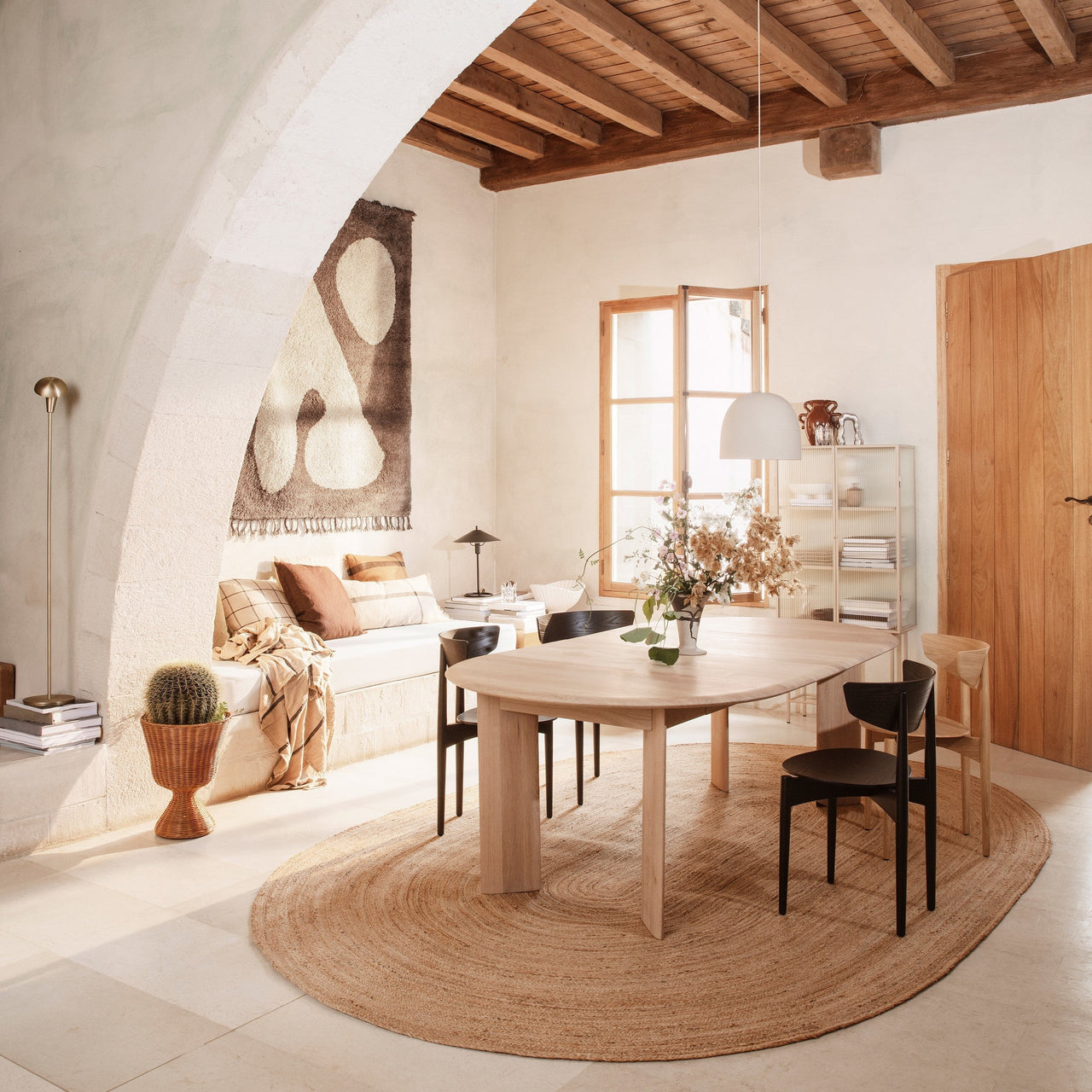 Rond, rechthoekig of ovaal? Voor welke vorm eettafel kies jij?