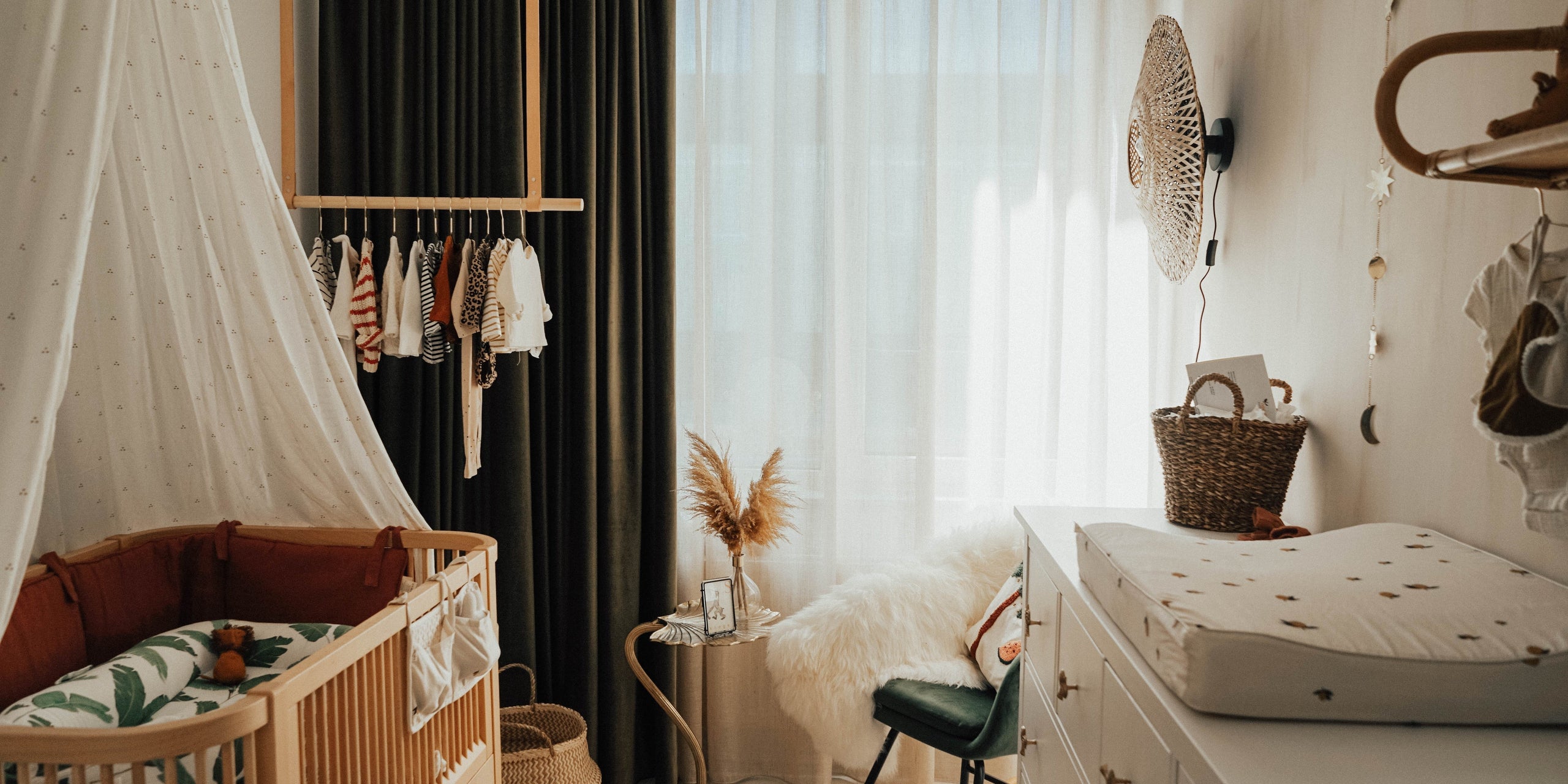 Shop de look: rustige bohemian babykamer