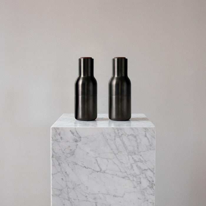 Audo Copenhagen Plinth Tall bijzettafel 30x30 Grey Galaxy