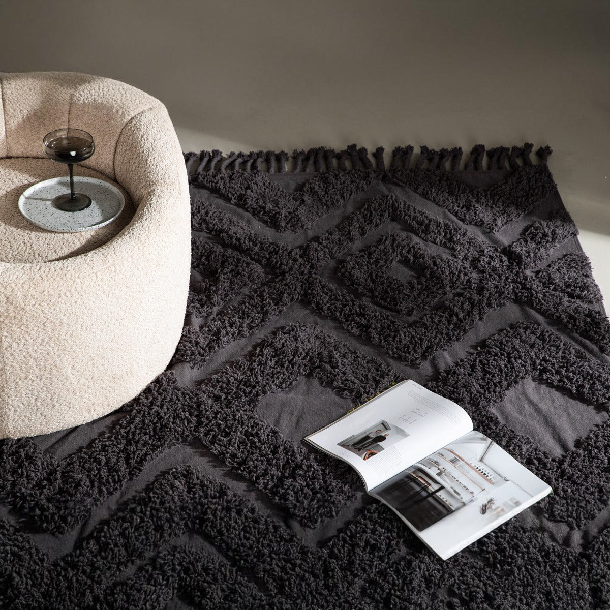 Fjôrd - Vloerkleed Donkergrijs - 200x300cm - Hilma