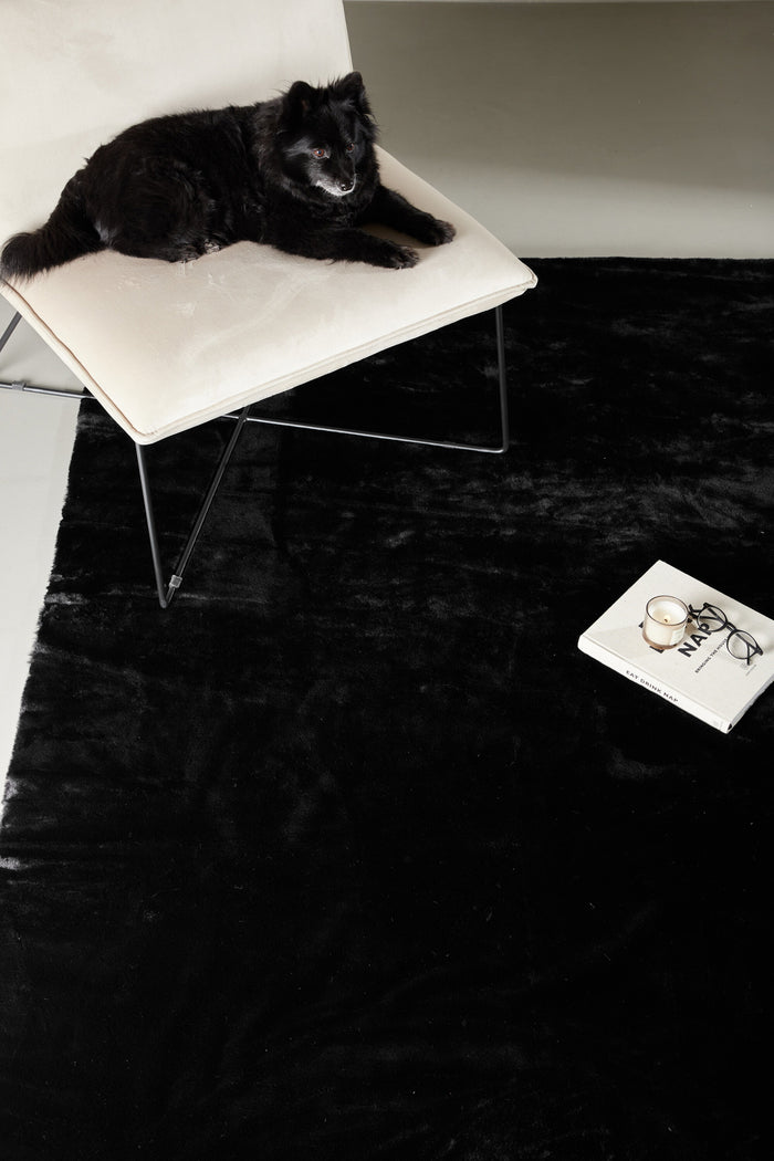 Fjôrd - Vloerkleed Zwart - 230x160cm - Nina