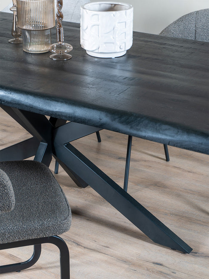 Home67 - Eettafel Arvu 300 cm - Zwart Mangohout Spinpoot