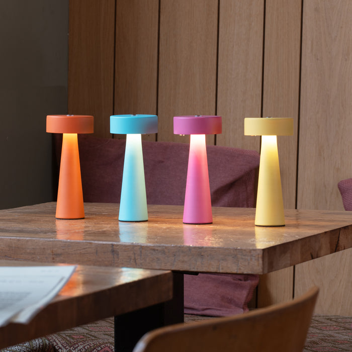 Leitmotiv - Tafellamp Mini LED Ring - Helderroze