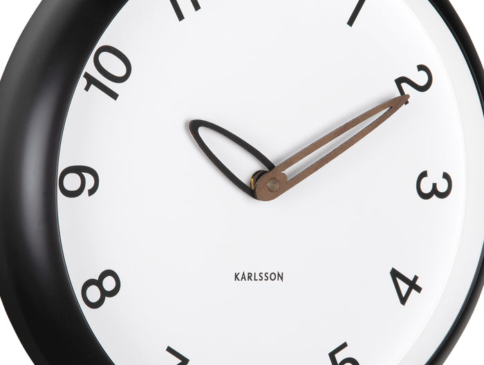 Karlsson Wandklok Bella - Mat zwart - 4.2x30x30cm