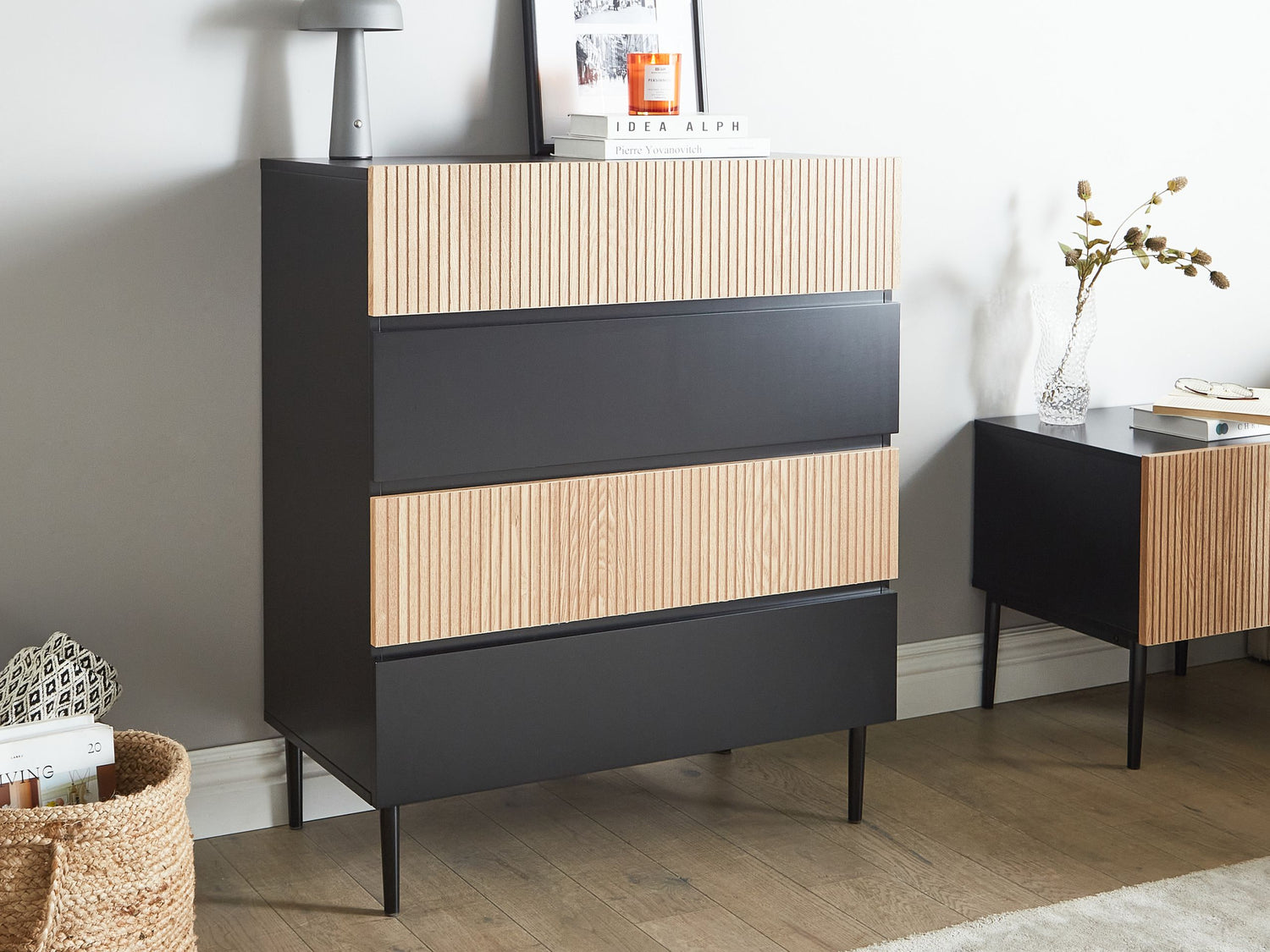 Beliani - BLYTHE- Ladekast 4 lades - Zwart|Bruin - MDF