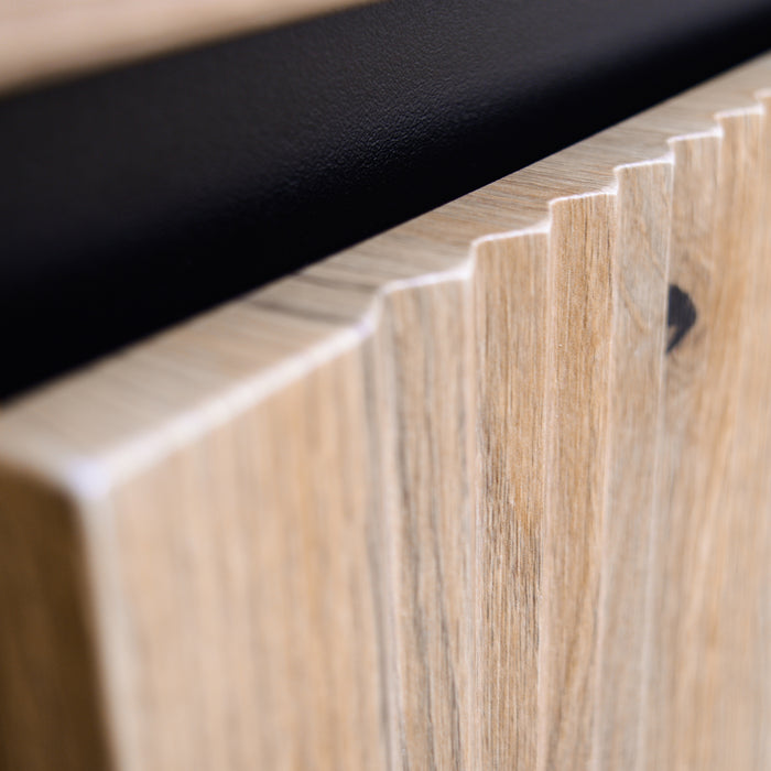 by fonQ Ovara Dressoir 2-deurs - Licht Eiken