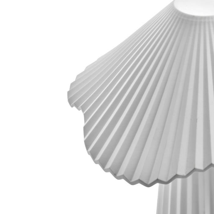 329780-x03-202505071844-A.jpg (10273768) 