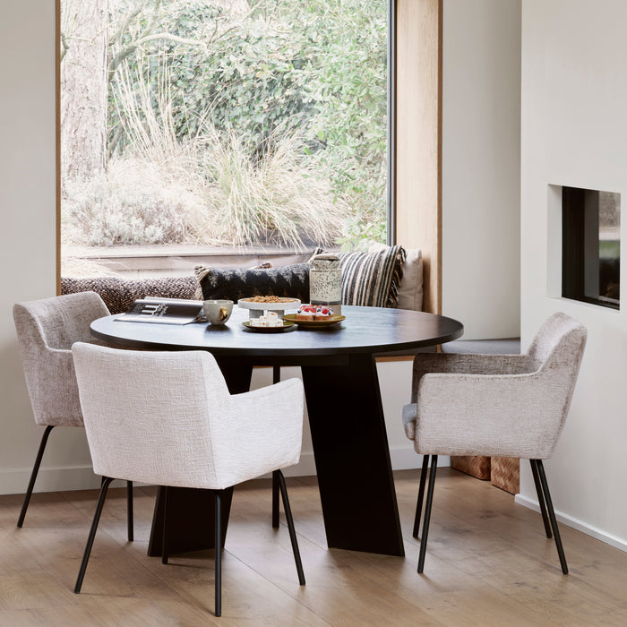 329866-x08-202505131823-A.jpg (10279707) 