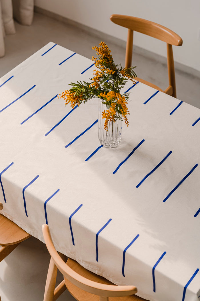 noo.ma MARR Tafelkleed - 140x200 cm - Blueberry Pie