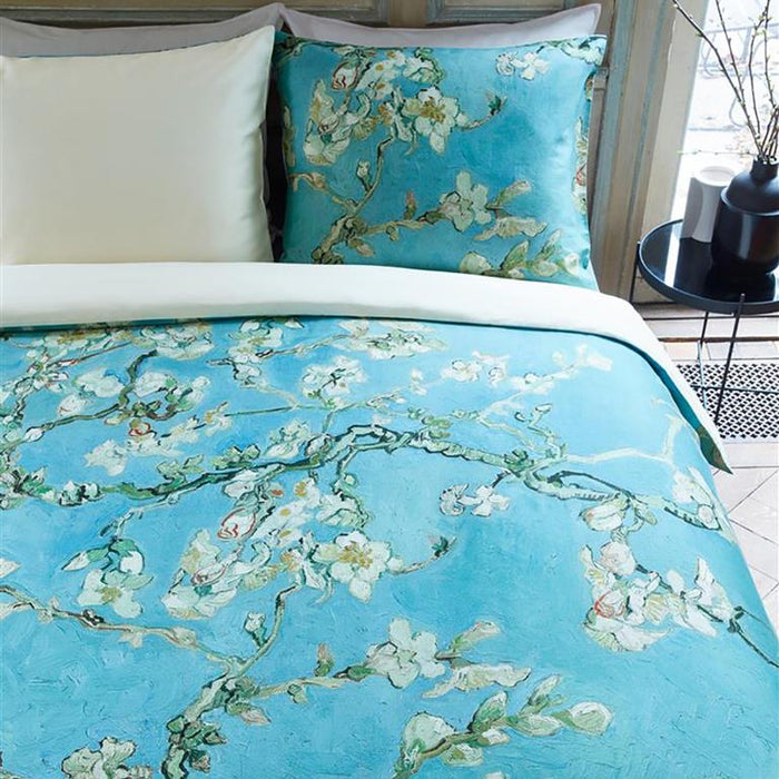 Beddinghouse x Van Gogh Museum Almond Blossom Dekbedovertrek 200 x 200|220 cm - Blauw