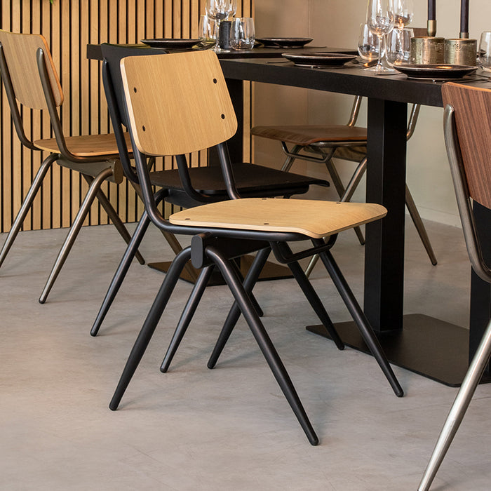 LABEL51 - Schoolstoel Solid - Naturel Hout - Zwart Metaal
