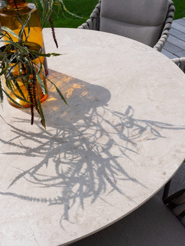 4 Seasons Arizona ronde tuintafel  Ø160 cm. - zand|terre