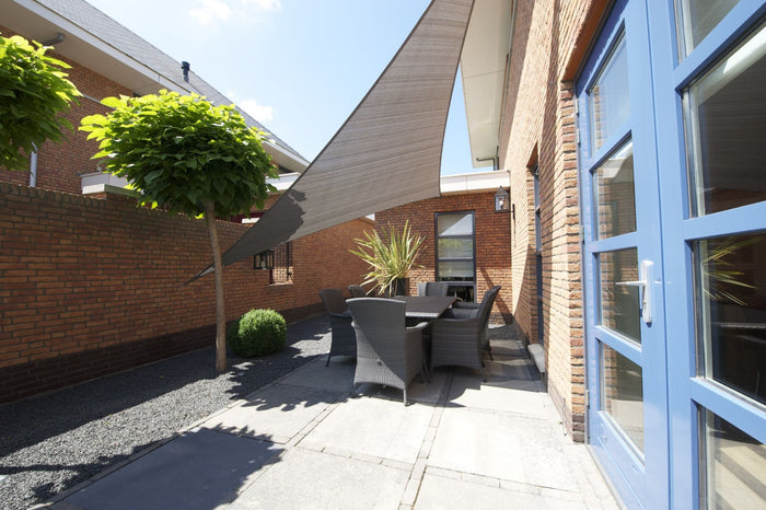 Platinum Coolfit schaduwdoek driehoek Antraciet 5x5x7,1 m.