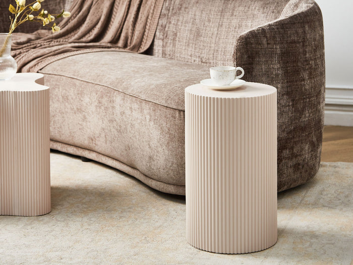 Beliani - CLAIRE - Bijzettafel - Off-white - MDF