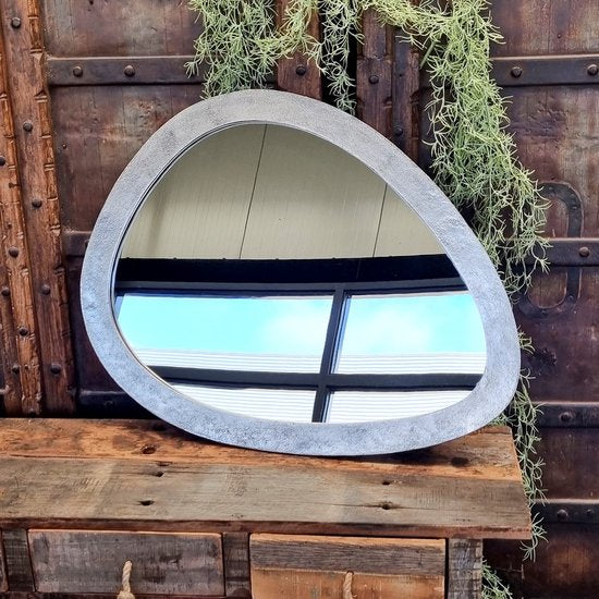 Benoa Sutton Medium Nickel Egg-shaped Mirror 52 cm