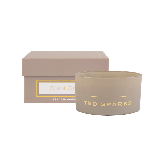 Ted Sparks - Geurkaars Magnum - Tonka & Pepper