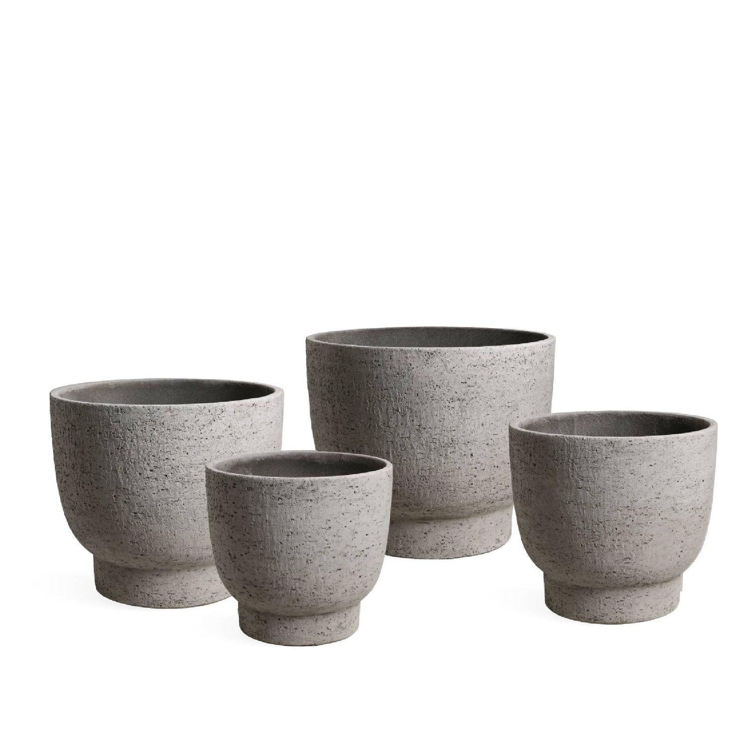 PTMD Pride Grey GRC Pot Round On Foot Set Of 4