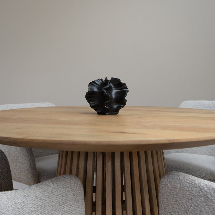 QUVIO Zwarte vaas - Decoratief object - Keramiek - Coral - Zwart