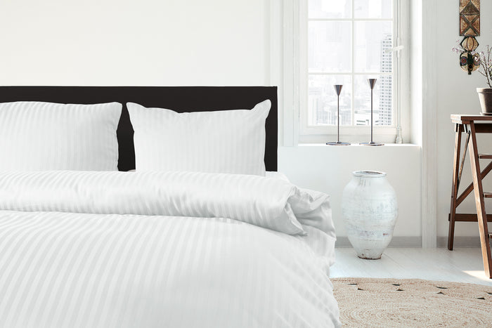 Eleganzzz Dekbedovertrek Hotel Kwaliteit Satijn Streep wit