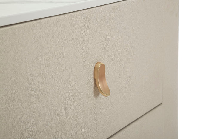 Kast in beige stof en goudkleurig metaal, 140x45x76 cm