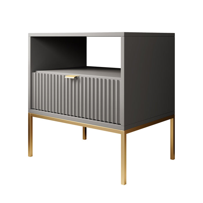 1ef16745-1081-4aa3-9050-7f9a39939ce0-vrijstaandbeeld.jpg (10400759) 