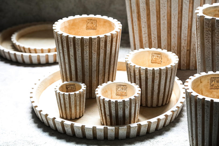 PTMD Plateau Marijus - 45x45x4 cm - Cement - Creme