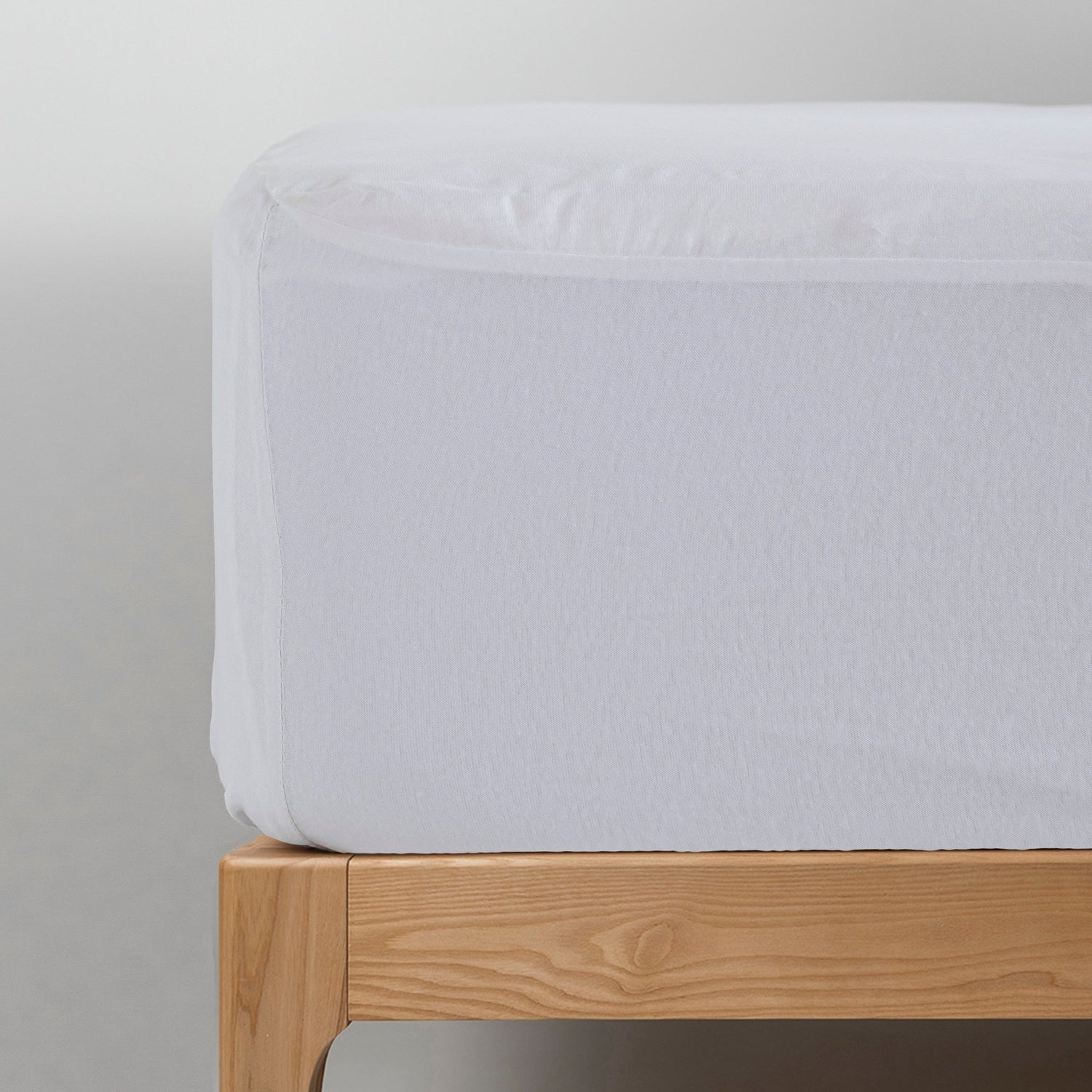 Jersey katoen Waterdichte matrasbeschermer Basic Kids, Wit, 100% Katoen (basisstof en rok) Polyurethaan (coating), de kwaliteit van