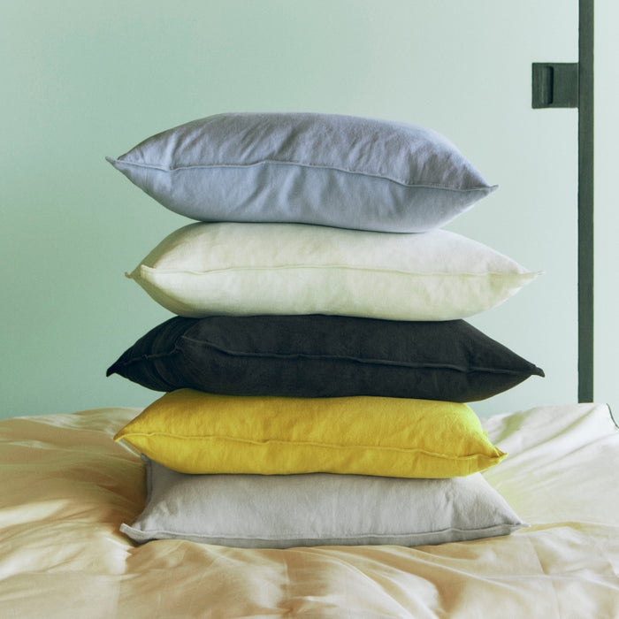 HAY Linen Kussenhoes 60 x 60 - Blauw / Zwart