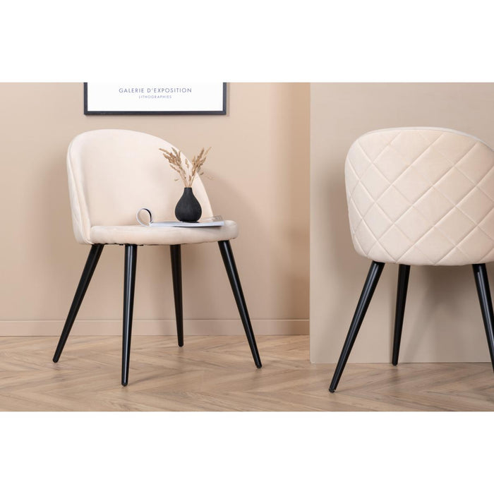 Svea - Zako eetkamerstoel - ruitpatroon - velvet - beige