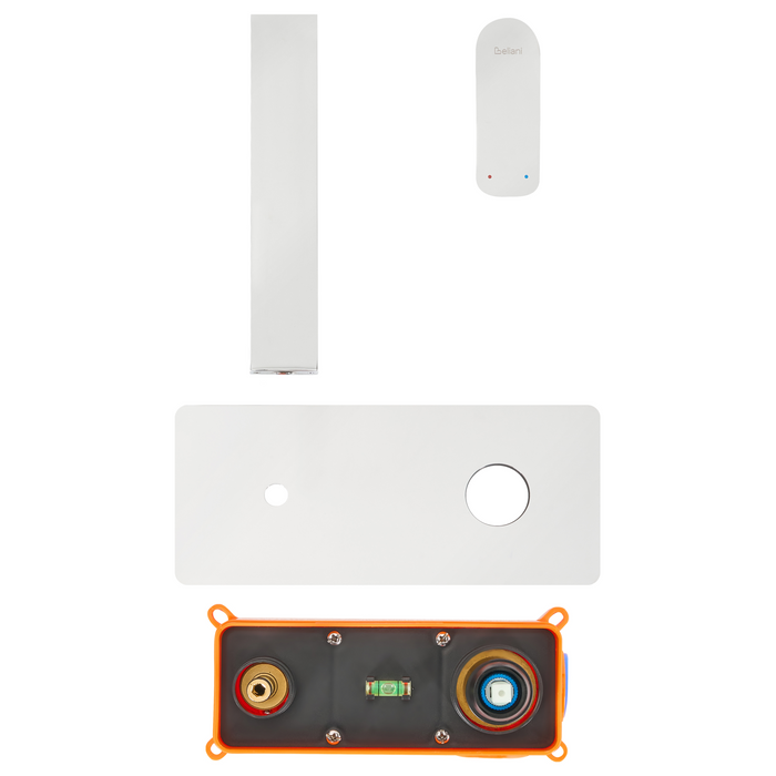 Beliani - DICHATO - Wandgemonteerde mengkraan - Zilver - Messing