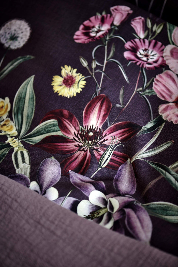 Noir Garden Dekbedovertrek | 240 x 200|220 cm | Paars | Satijnkatoen