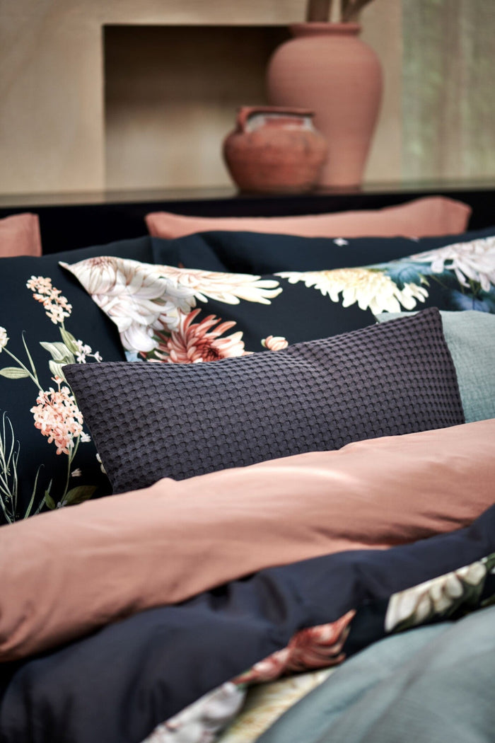 Floral Bliss Dekbedovertrek Blue Ink | 200 x 200|220 cm | Blauw