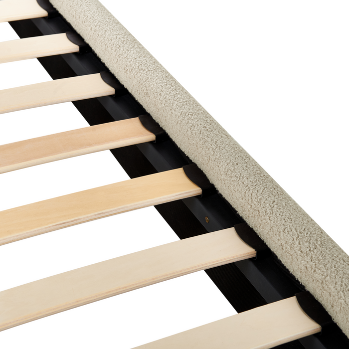 Beliani - LUNAN - Tweepersoonsbed - Beige - 160 x 200 cm - Bouclé