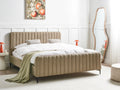 Beliani - LUNAN - Tweepersoonsbed - Taupe - 160 x 200 cm - Bouclé