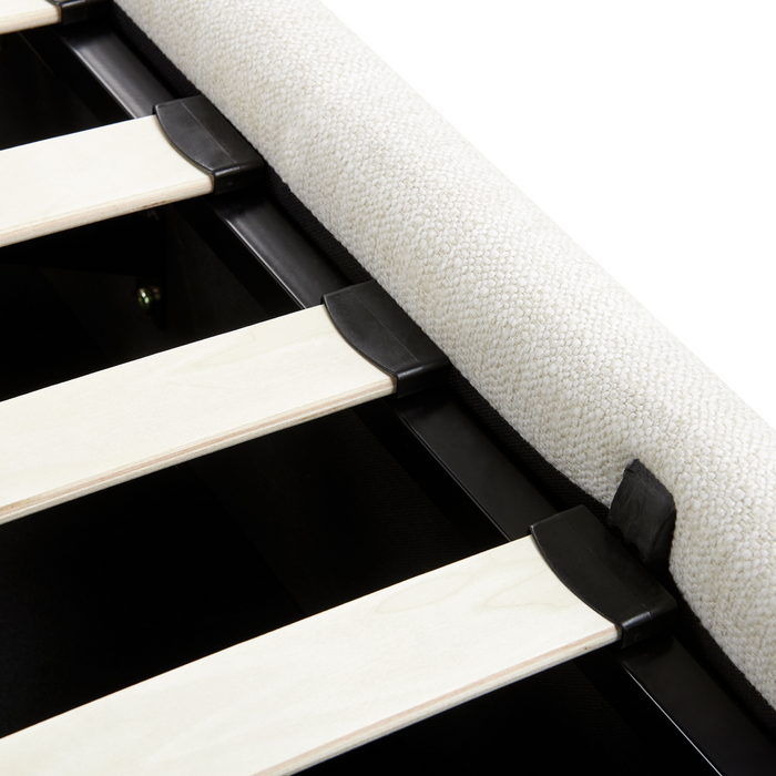 Beliani-CASTELNAVET-Tweepersoonsbed-Wit-180 x 200 cm-Polyester