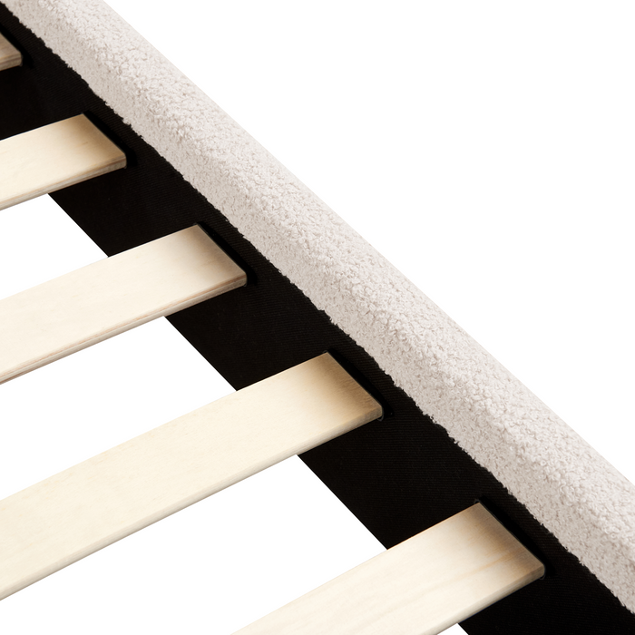 Beliani - ALBI - Tweepersoonsbed - Off-white - 140 x 200 cm - Bouclé