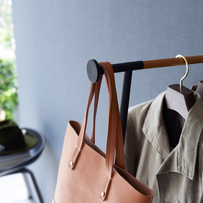 Yamazaki Leunend Stoomreiniger Kledingrek - Tower - Zwart