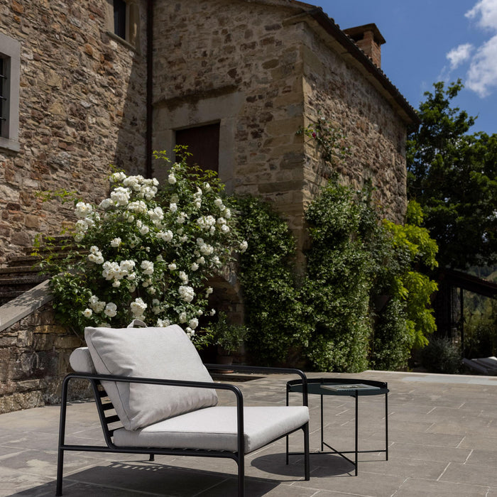 Houe Avon Lounge fauteuil frame wit stof Alpine heritage