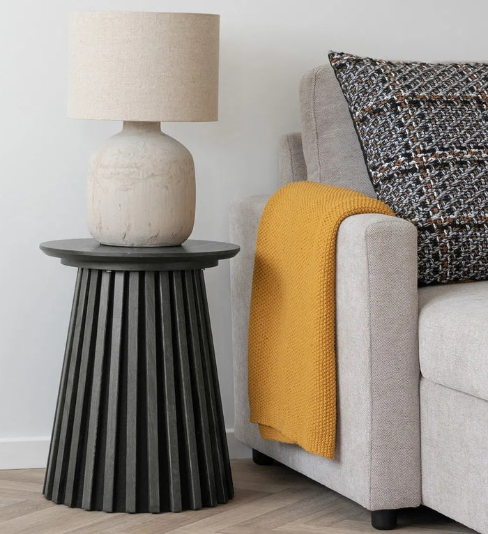 House Nordic Osaka Zwart Eiken Bijzettafel Rond