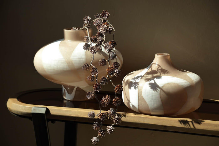 PTMD Nuhin Cream Glass Vase White Stripes Round On Base