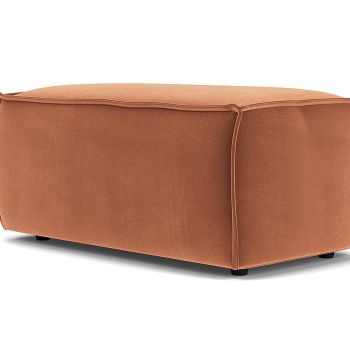 FÉST Edge poef medium Royal 160 magnolia