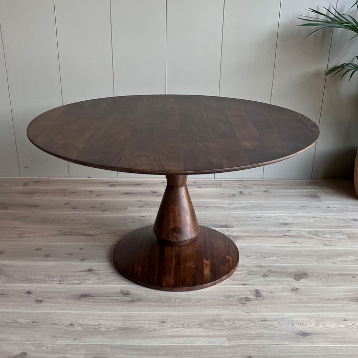 Eetkamertafel Mango Rond Walnoot 140cm