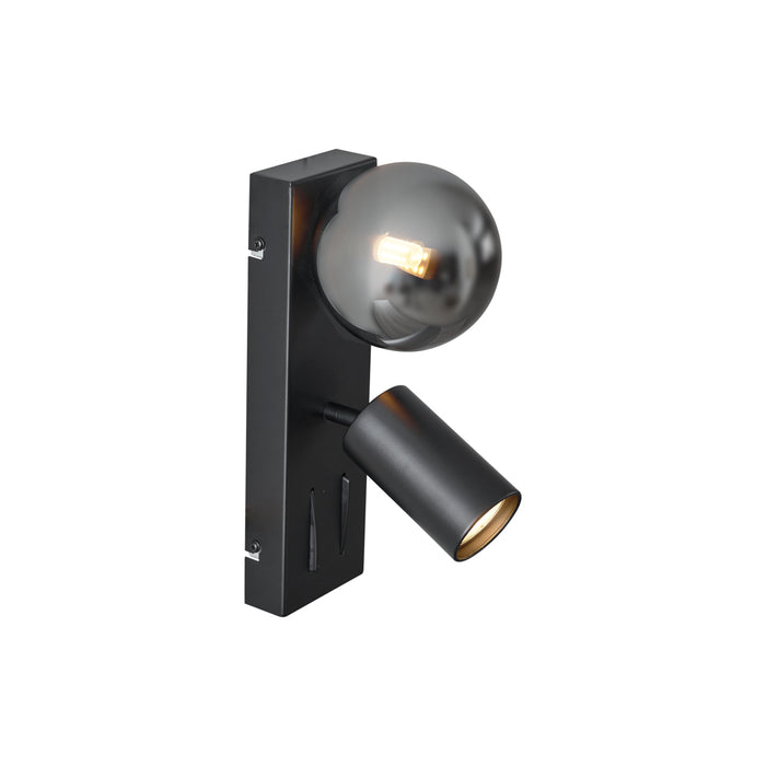 QAZQA Moderne wandlamp zwart 2-lichts kantelbaar met USB-C poort -